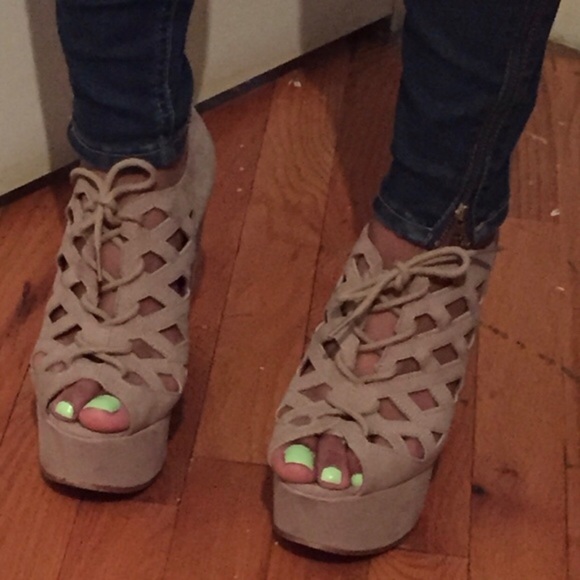 Top shop taupe wedges - Picture 3 of 4